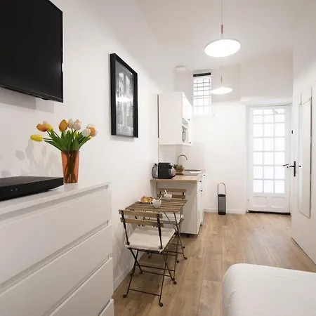Apartment Parisconciergerie - Near Eiffel Tower Paris